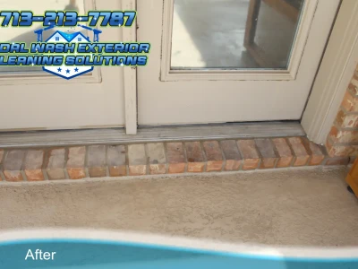 Grease-Free Brick Wall – Post Softwash Restoration