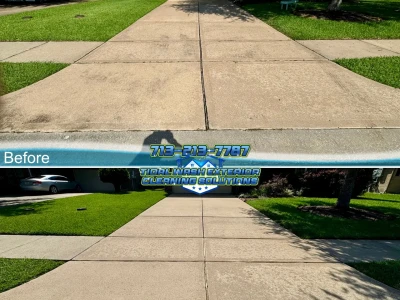Before-and-after driveway concrete cleaning for a Westover Park home in League City, TX.